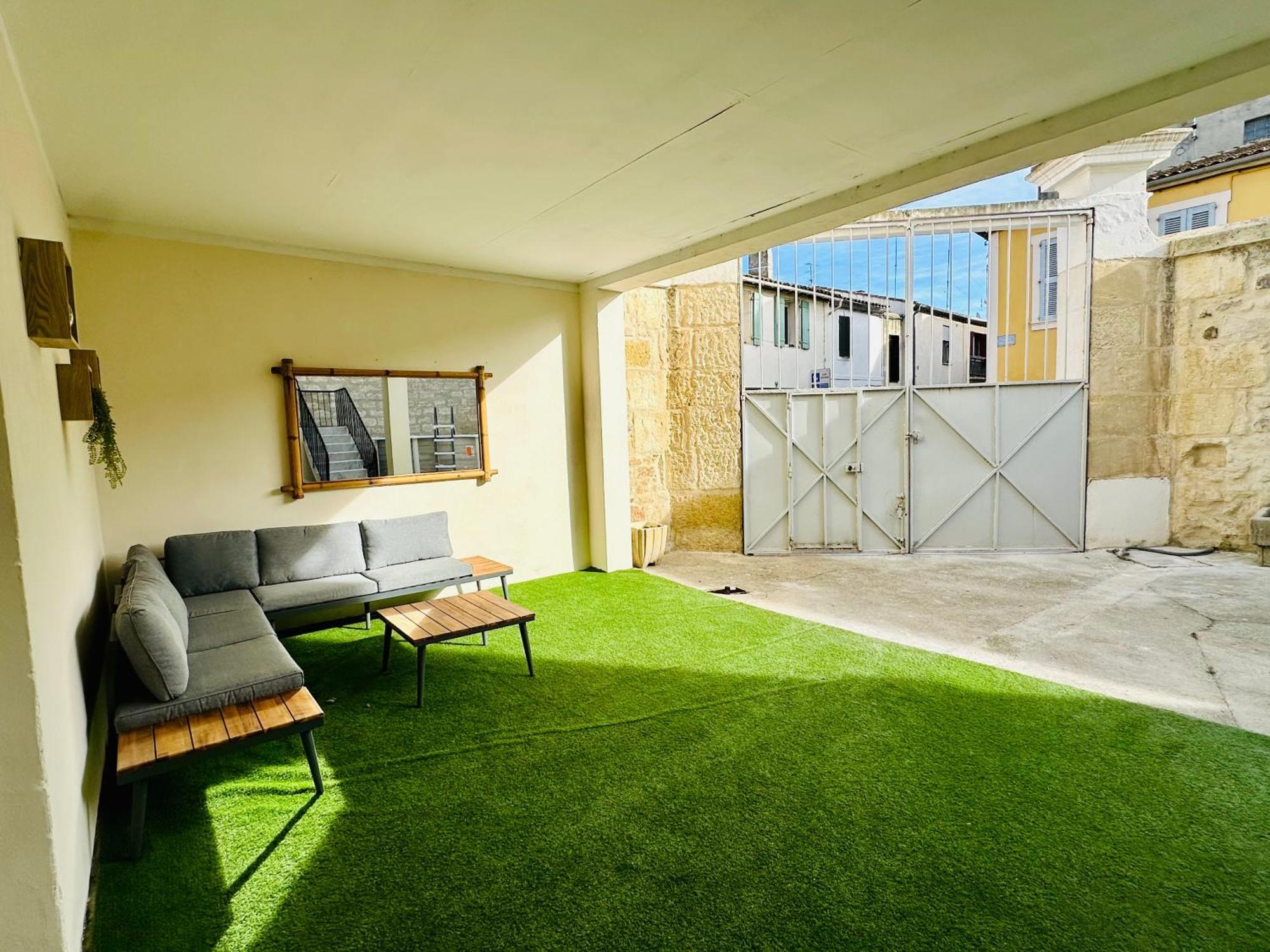Les Appartements Du Mas - Rose Marie Aigues-Mortes Exterior foto